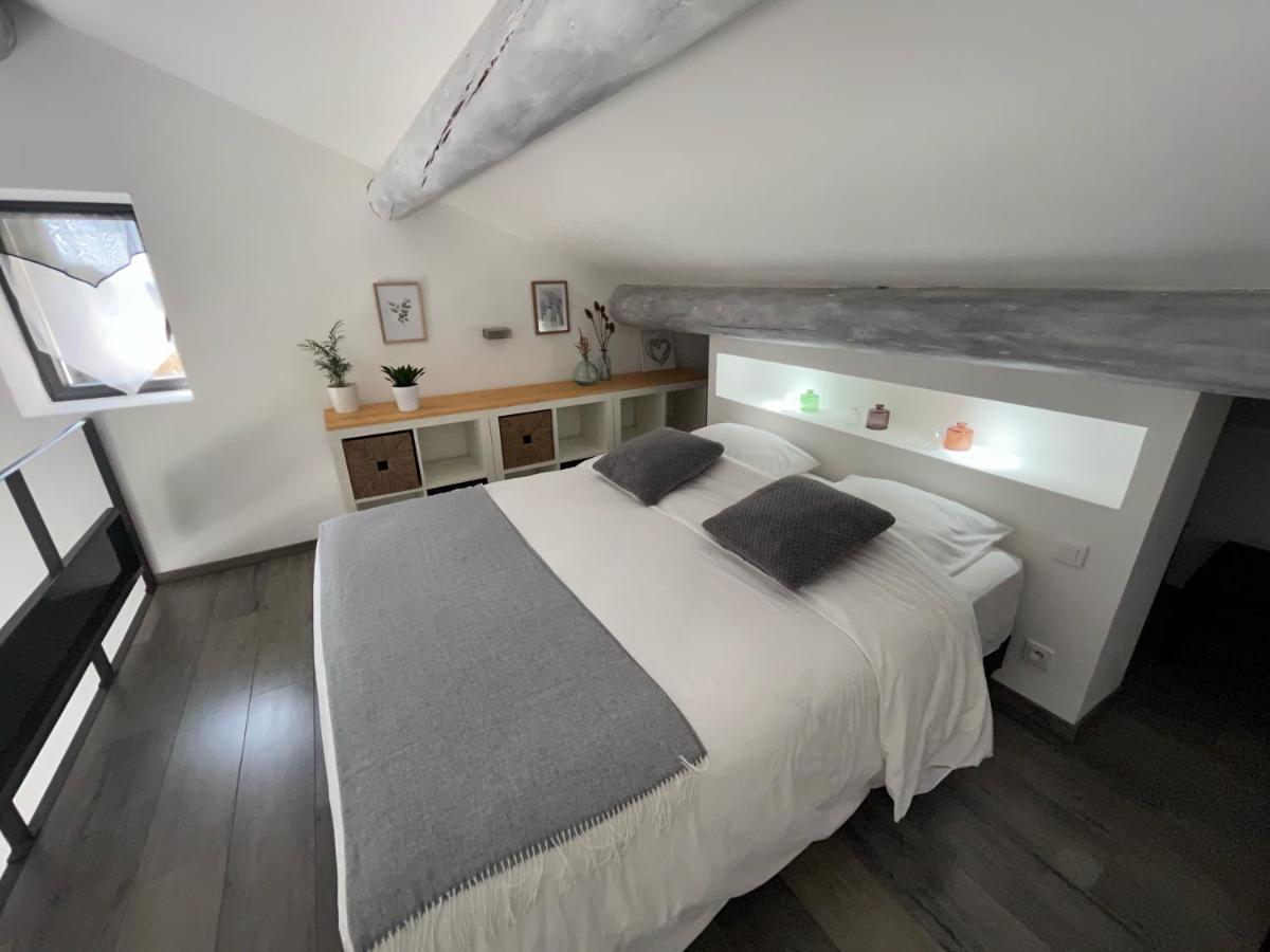 Gites Dans Mas En Pierres Robion en Luberon 외부 사진
