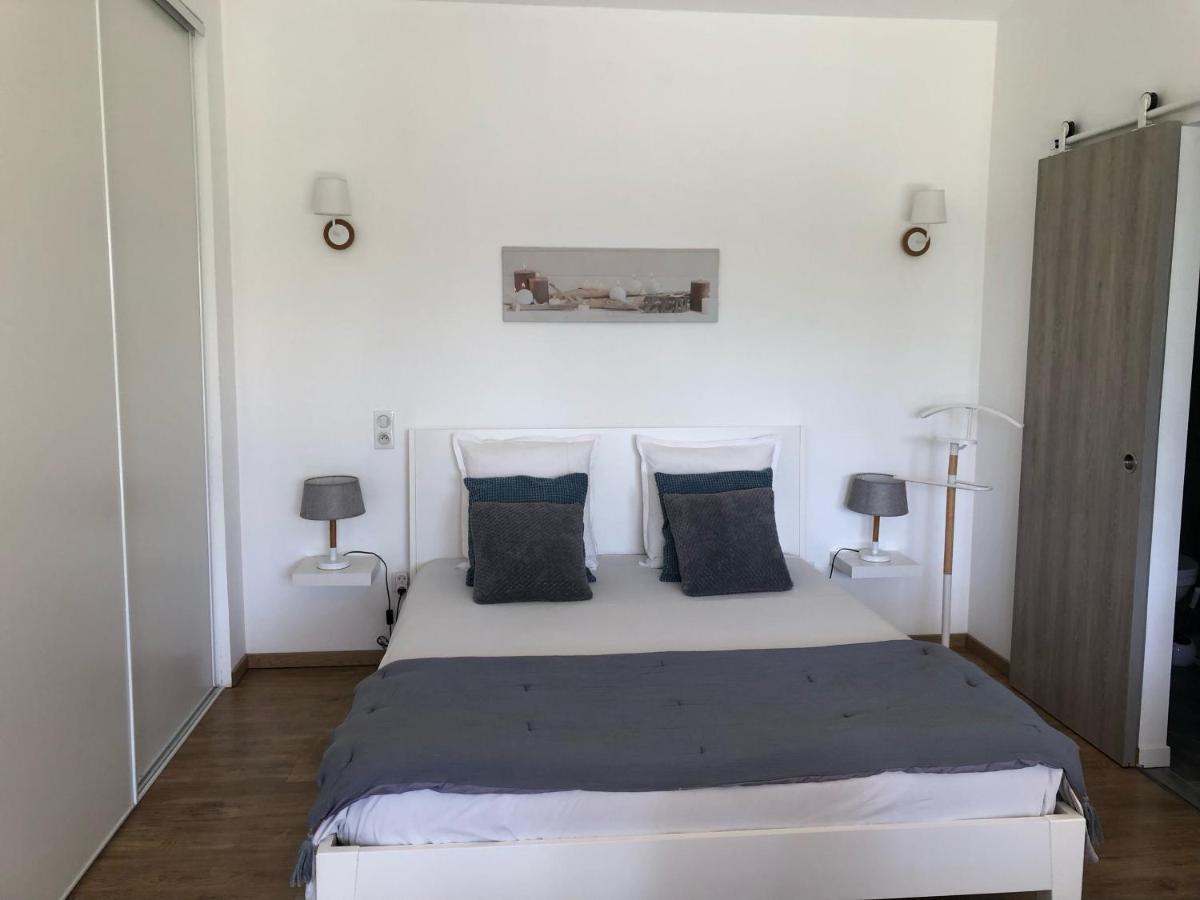 Gites Dans Mas En Pierres Robion en Luberon 외부 사진