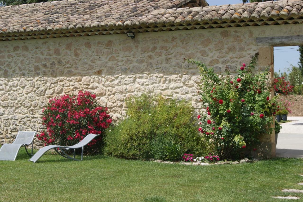 Gites Dans Mas En Pierres Robion en Luberon 외부 사진